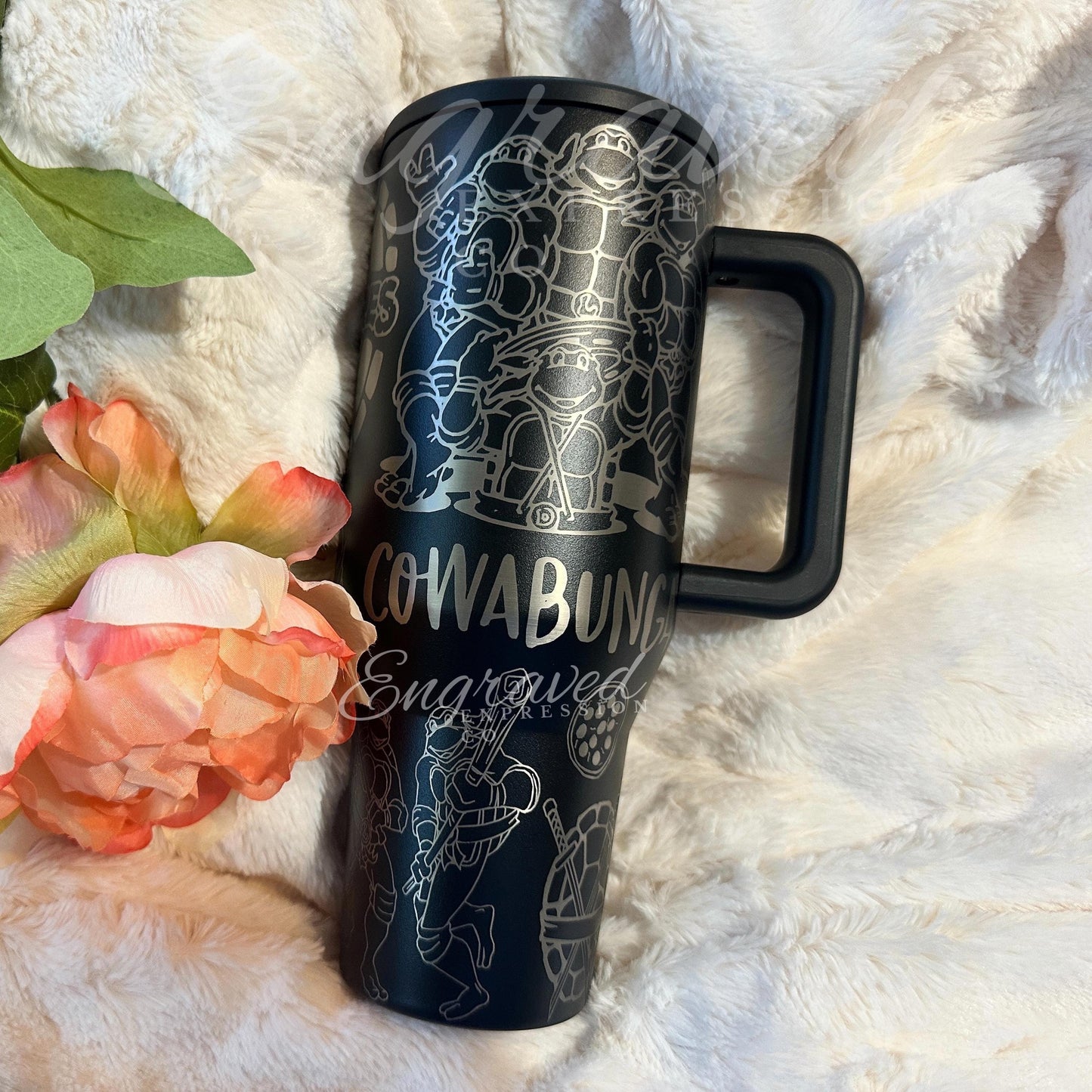 Engraved Hydrojug Traveler - 40 oz Insulated Drink Container | Black Turtle Design Tumbler