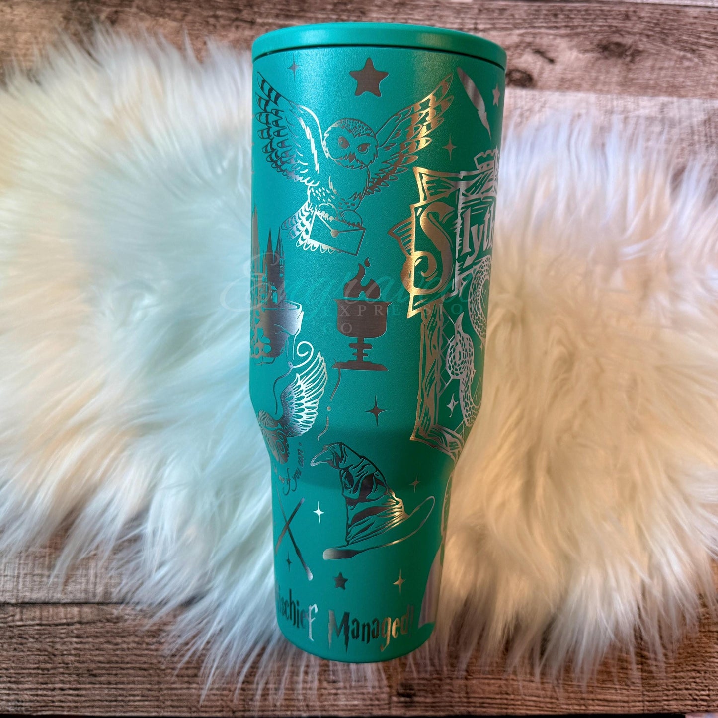 Engraved Hydrojug Tumbler - 40 oz Kelly Green Stainless Steel Cup with Wizard Design