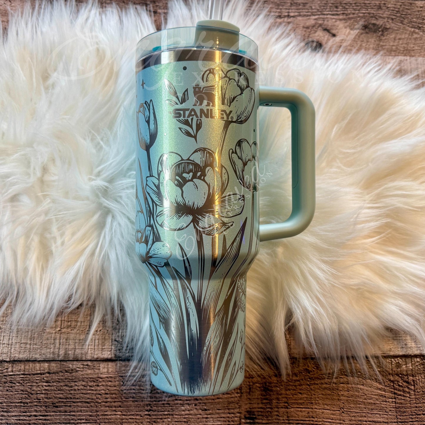 Engraved Stanley Tumbler – Vacuum Insulated Cup | Personalized Mom Gift Floral Design