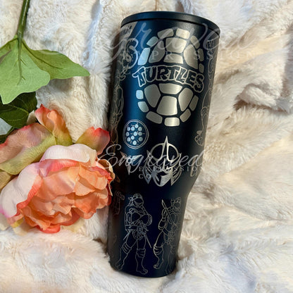 Engraved Hydrojug Traveler - 40 oz Insulated Drink Container | Black Turtle Design Tumbler